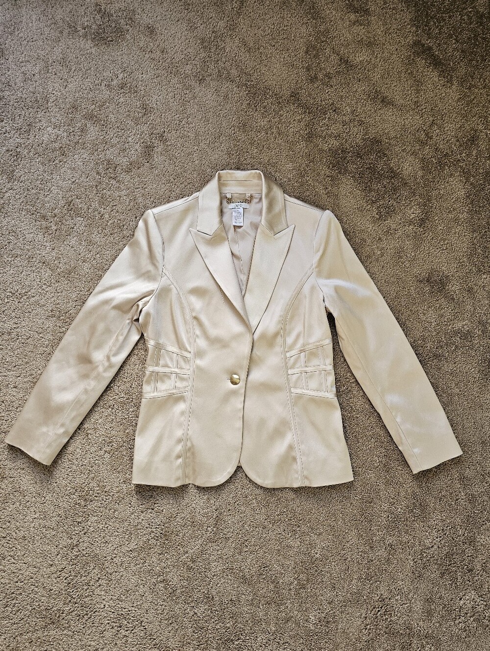 Cache Cream Single-Button Tailored Blazer
